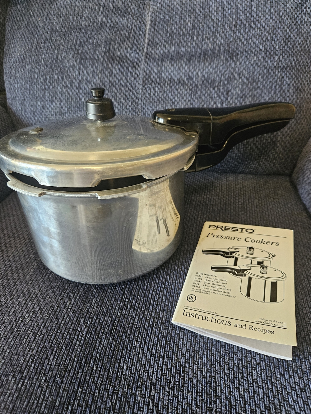 Presto 4qt Aluminum Pressure Cooker 409A